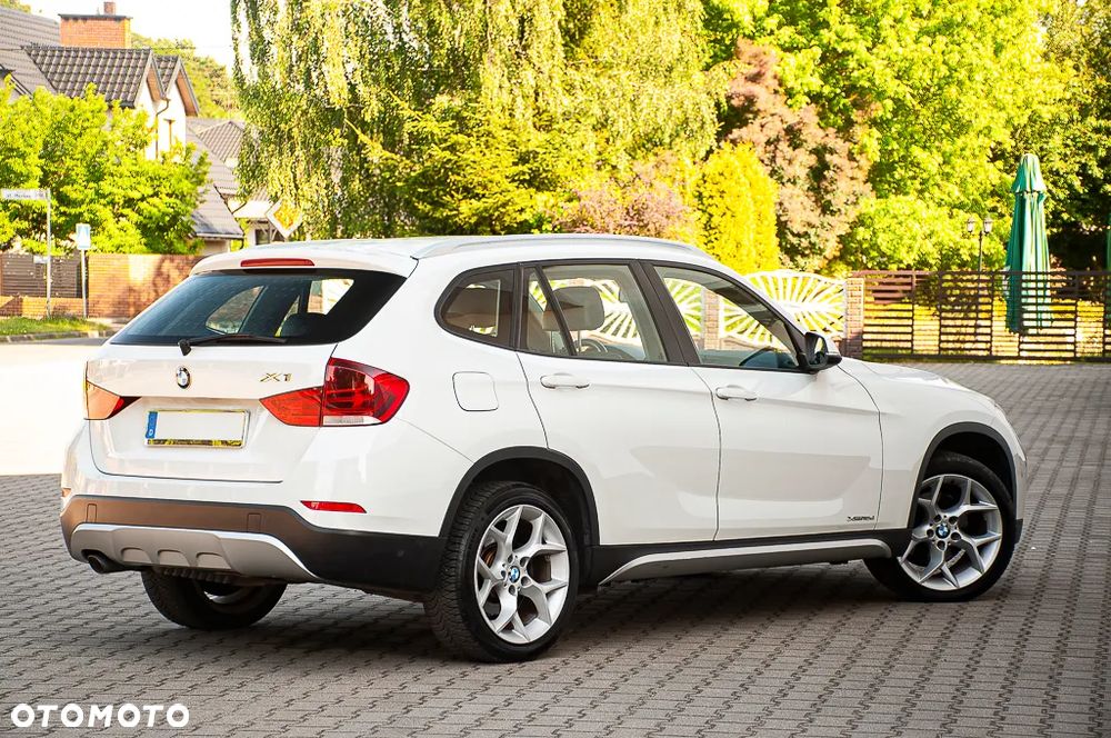 BMW X1 xDrive18d xLine - 15