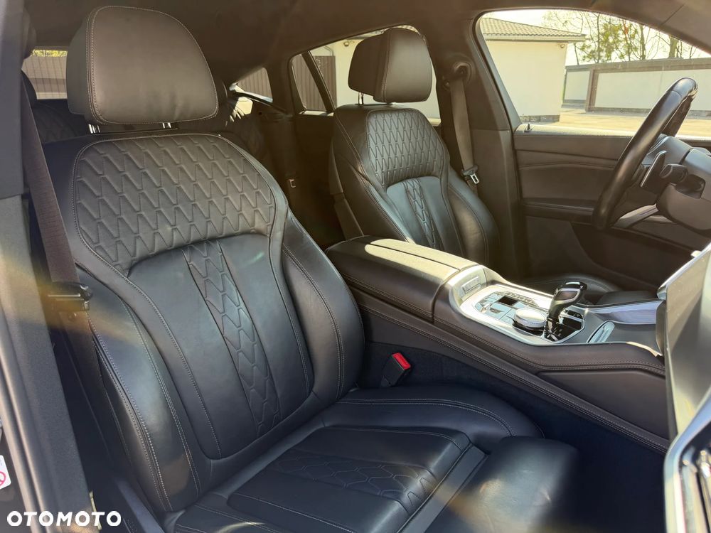 BMW X6 xDrive30d - 24