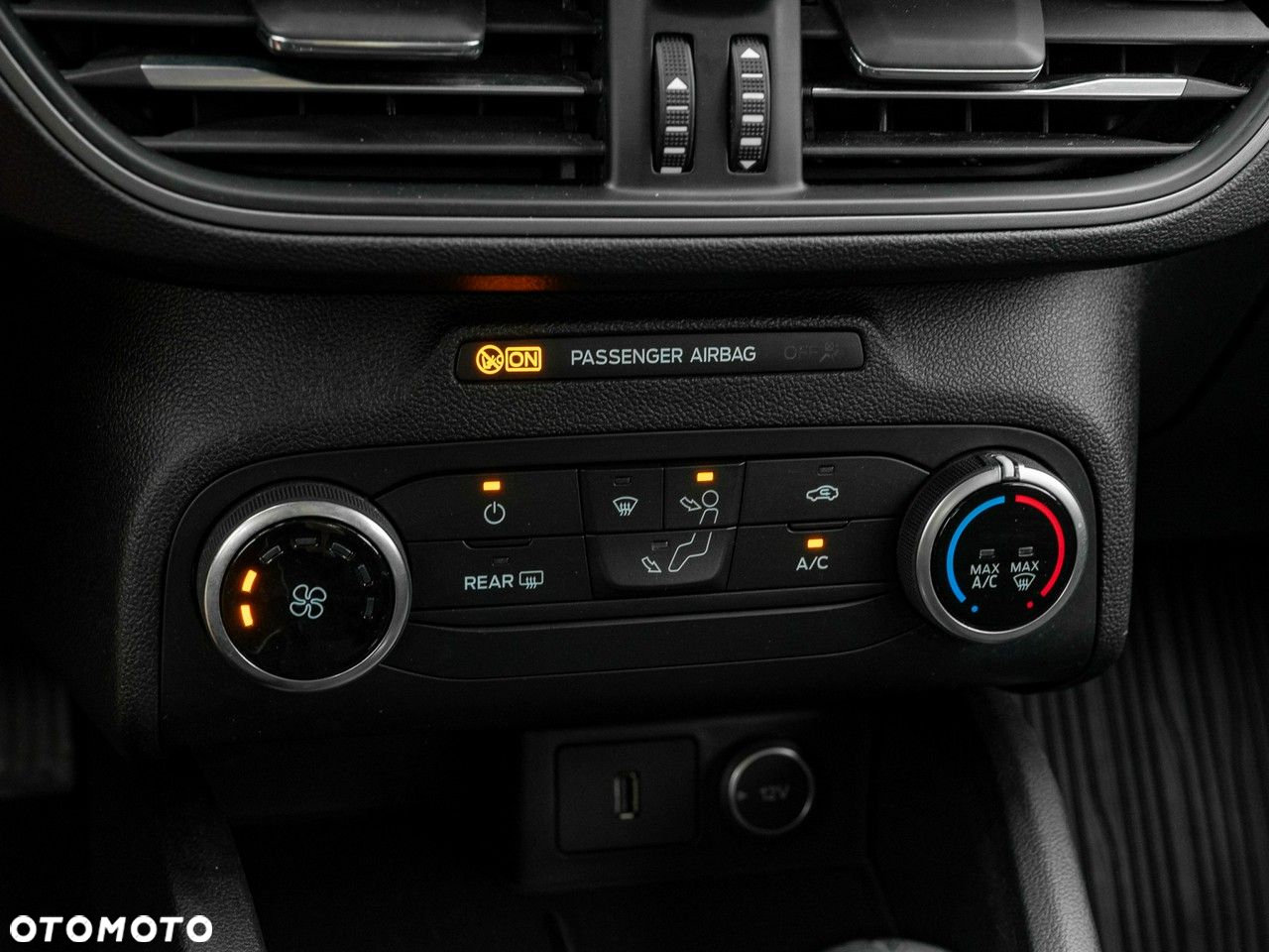 Ford Focus - 20