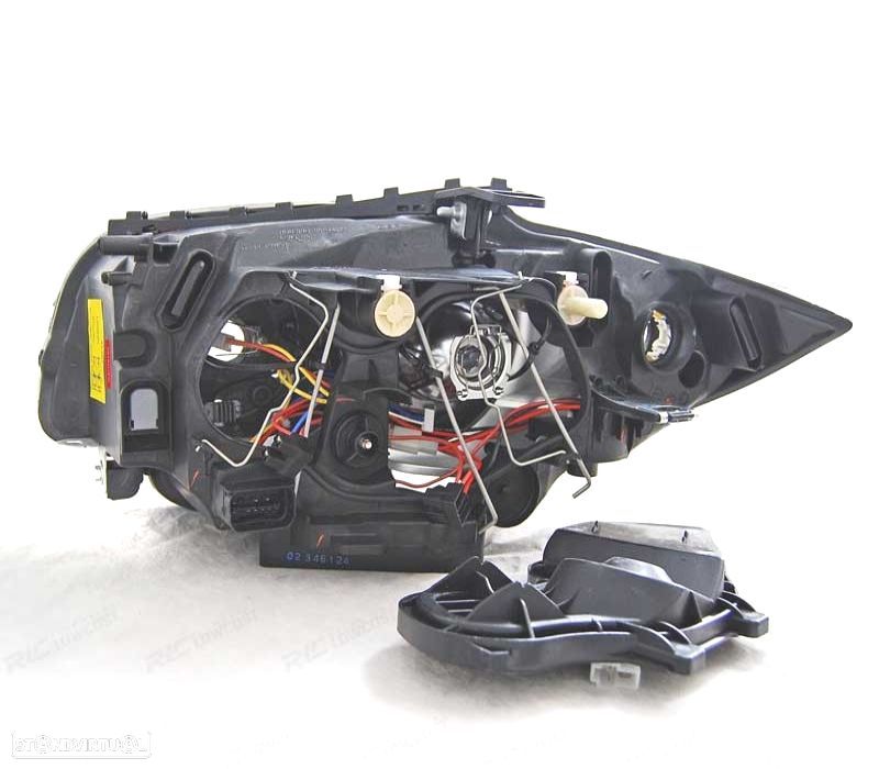 FARÓIS BMW E81 E87 E82 E88 04-11 OLHOS DE ANJO FUNDO NEGRO - 3