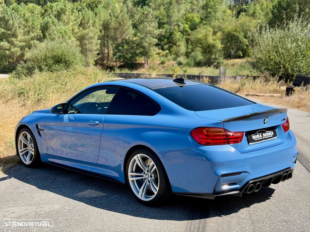 BMW M4 Auto - 12