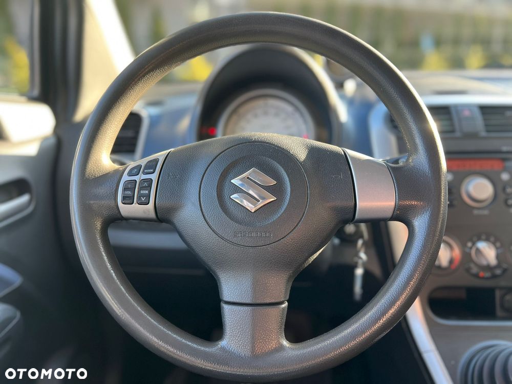 Suzuki Splash - 14