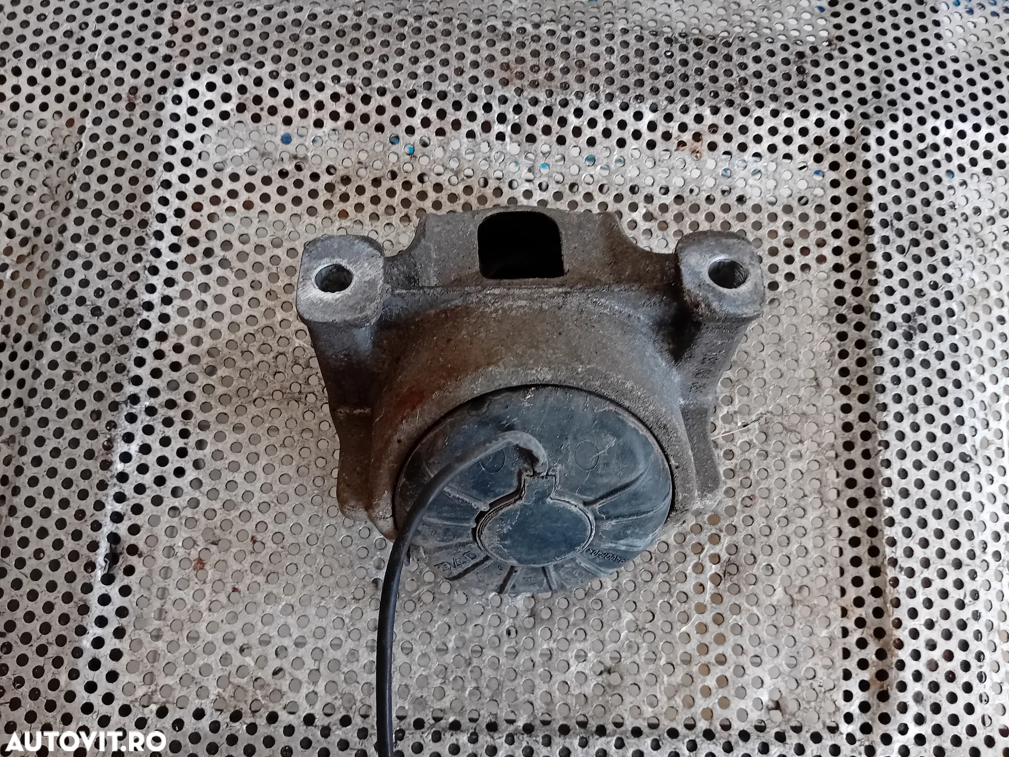 Suport Motor Audi A6 C7 A4 A5 Q5 Q3 Cod 8R0199381 Motor 2.0 Tdi CNH Cutie Automata NYU - 5