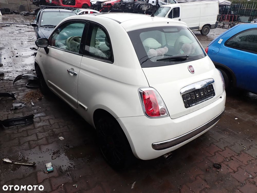 CZĘŚCI - Fiat 500 1,3JTD 75KM 169A1000 HB 3D LAKIER 268 2008r. INDEX - 9312 - 4