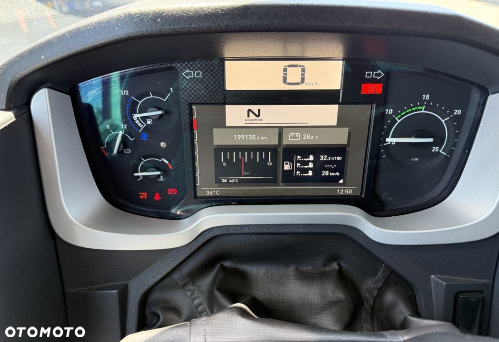 Renault T 430 / CHŁODNIA / SCHMITZ / WINDA / 6×2 /  21 EUROPALET / SYPIALKA / 3 OSIE  /  PRZEBIEG TYLKO  199 TYŚ  / AUTOMAT / JAK NOWA / E6 / SPROWADZONA / - 14
