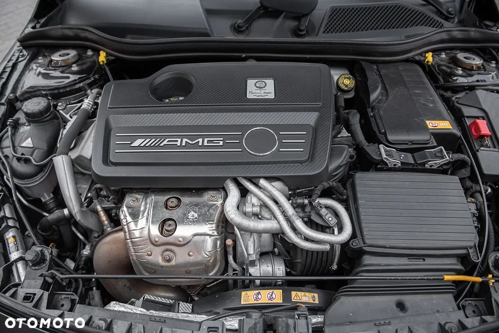 Mercedes-Benz CLA AMG 45 4Matic Shooting Brake 7G-DCT - 22