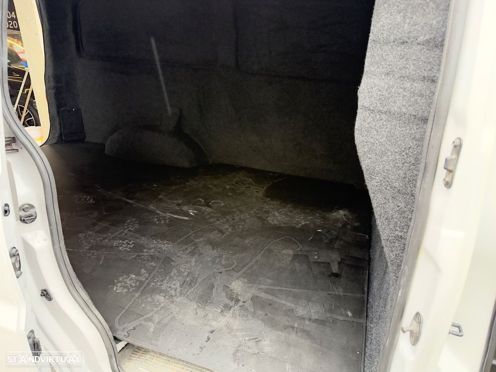 Hyundai H 1 crdi - 38