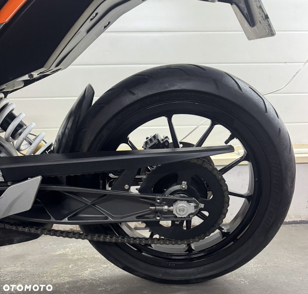 KTM Duke - 12