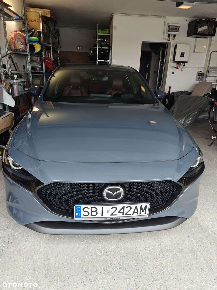 Mazda 3 - 4