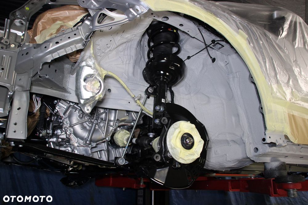 Toyota Corolla 1.8 Hybrid Style - 18