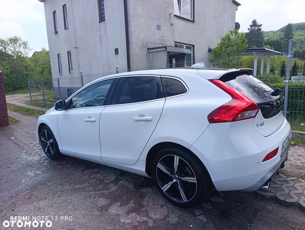 Volvo V40 D3 Geartronic RDesign - 8