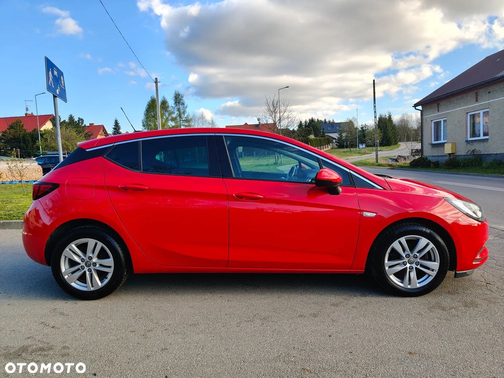 Opel Astra 1.4 Turbo Innovation - 4