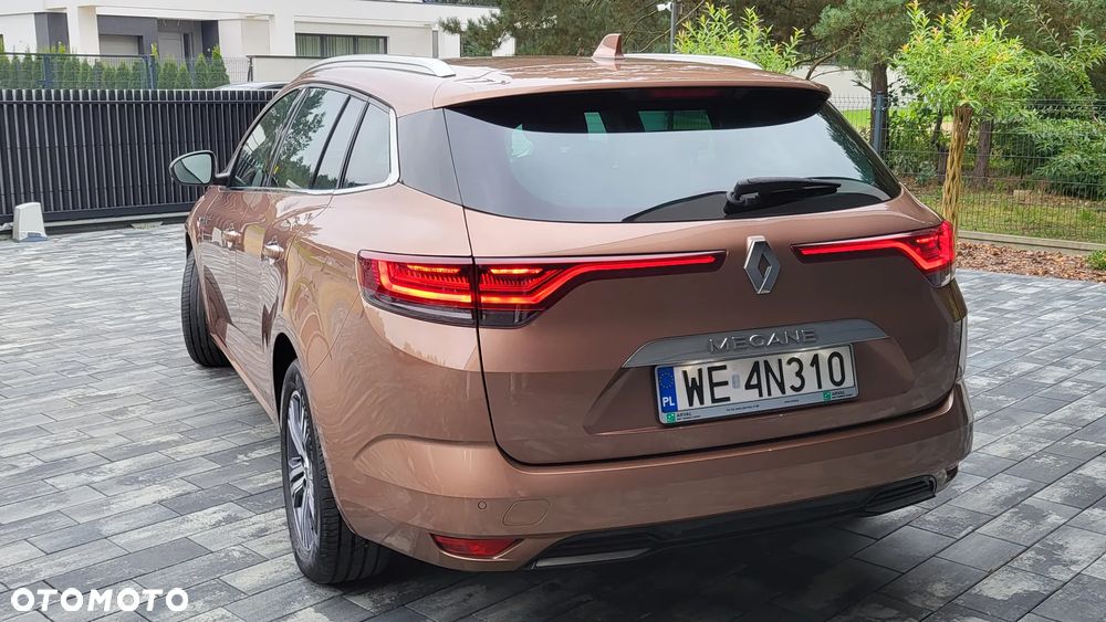 Renault Megane 1.3 TCe FAP Intens EDC - 8