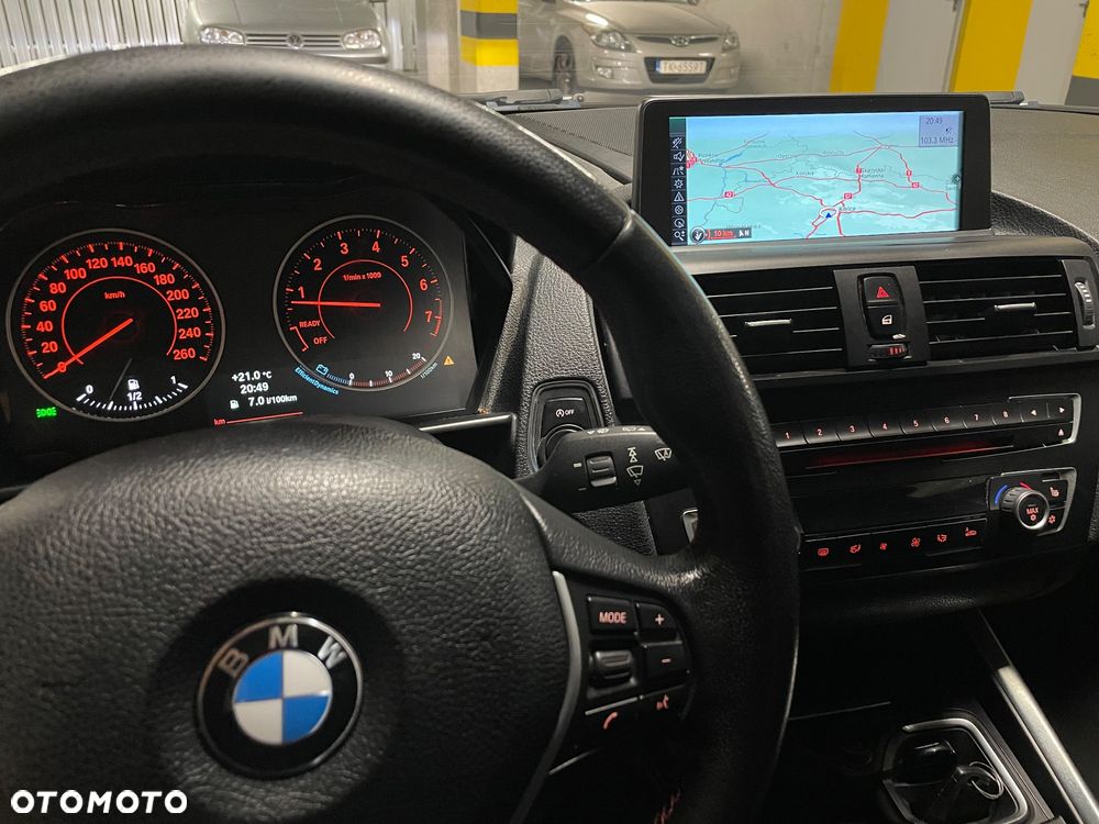 BMW Seria 1 118i Sport Line - 17