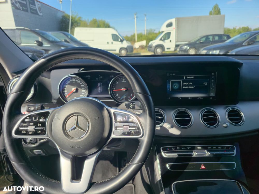 Mercedes-Benz E 220 d 4MATIC Aut. - 9