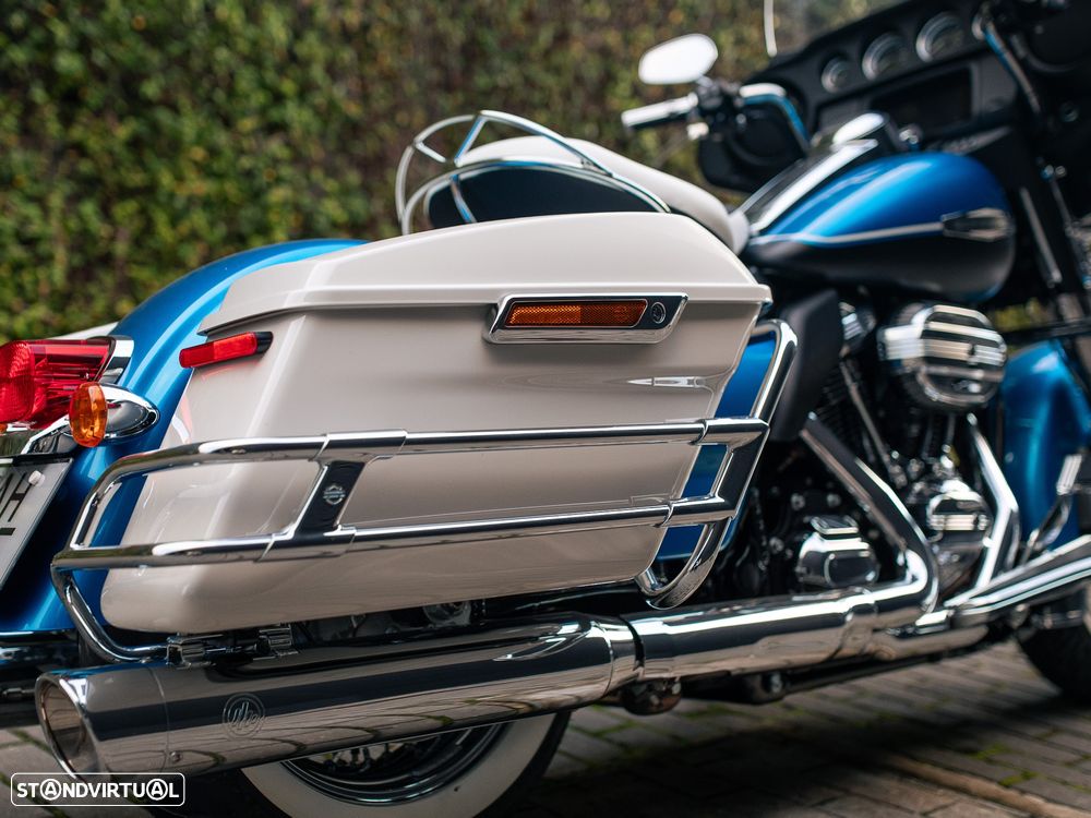 Harley-Davidson FLH ELECTRA GLIDE® REVIVAL™ - 4