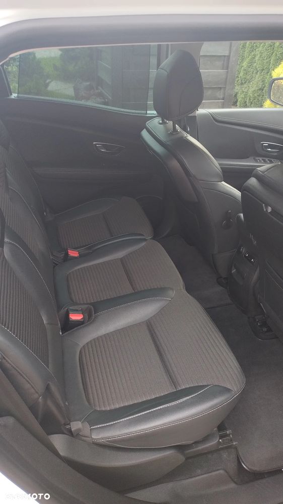 Renault Scenic Energy TCe 130 S&S Xmod Bose Edition - 16