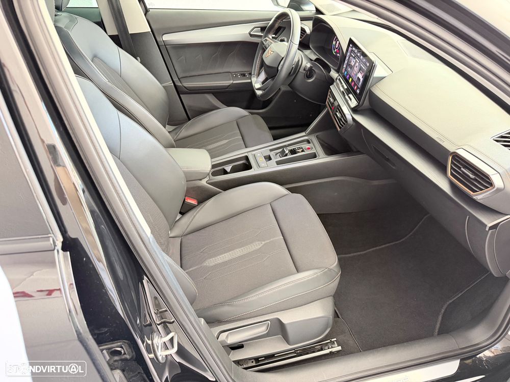 Cupra Formentor 1.4 e-Hybrid DSG Priority - 31