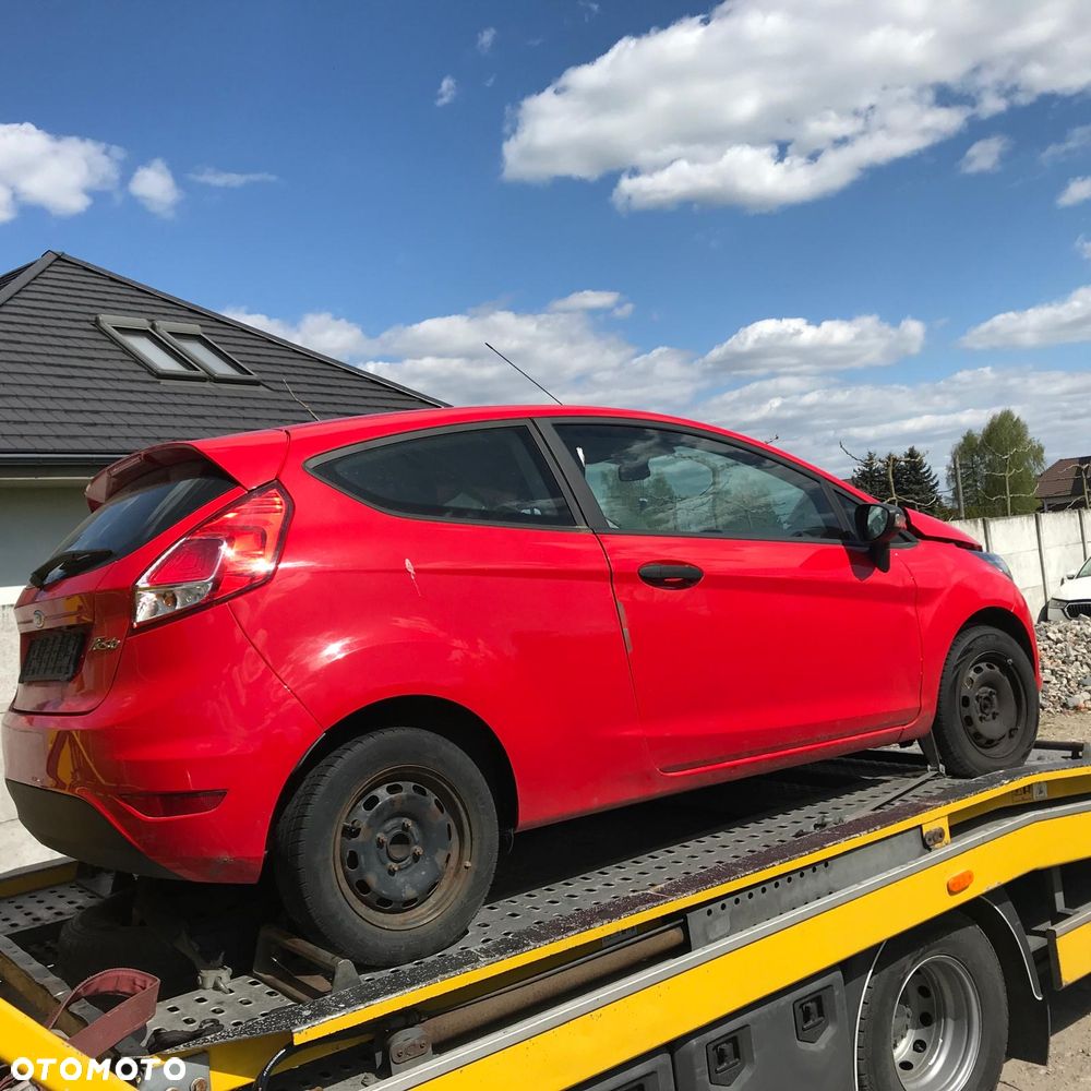 Ford Fiesta - 2