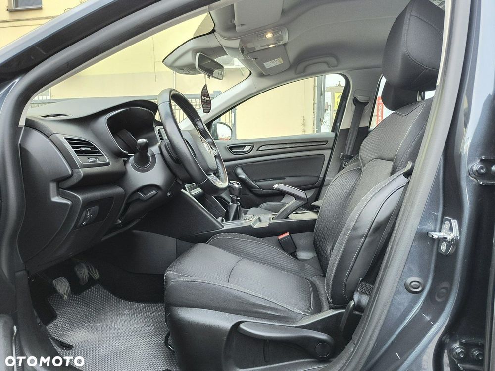 Renault Megane 1.5 dCi Business - 9