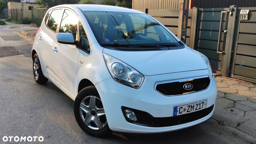 Kia Venga - 3