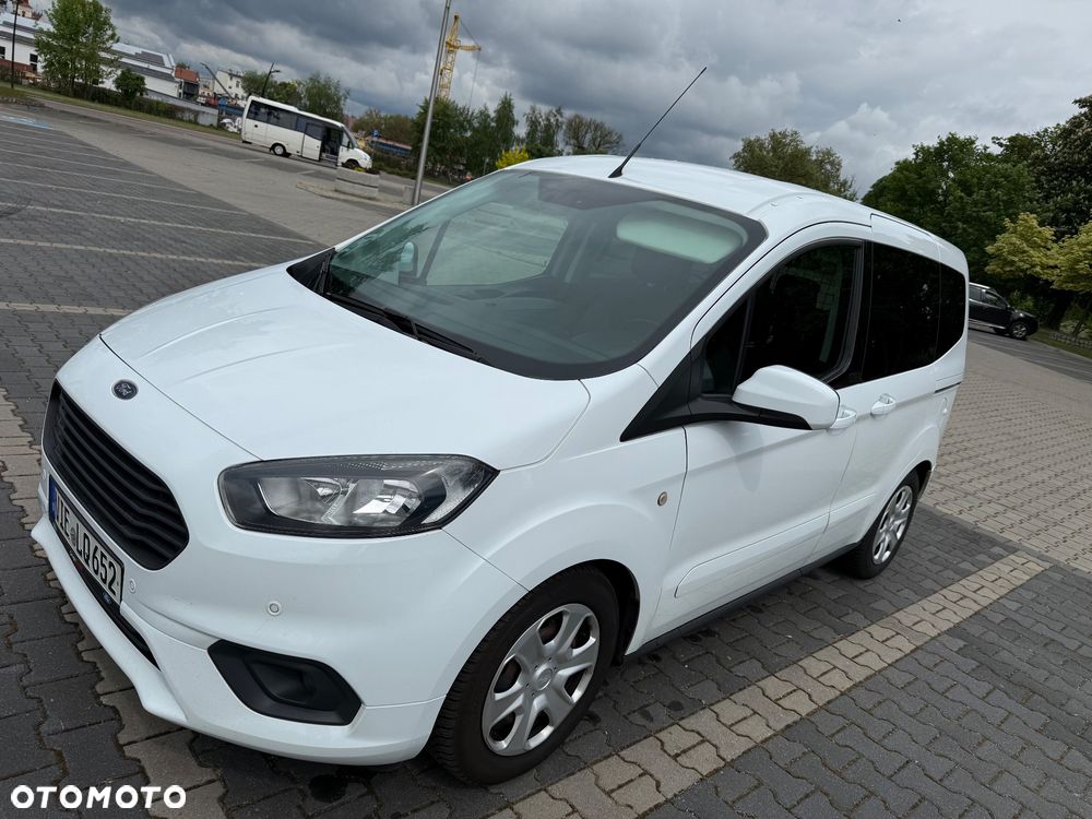 Ford Tourneo Courier 1.5 TDCi Trend - 2
