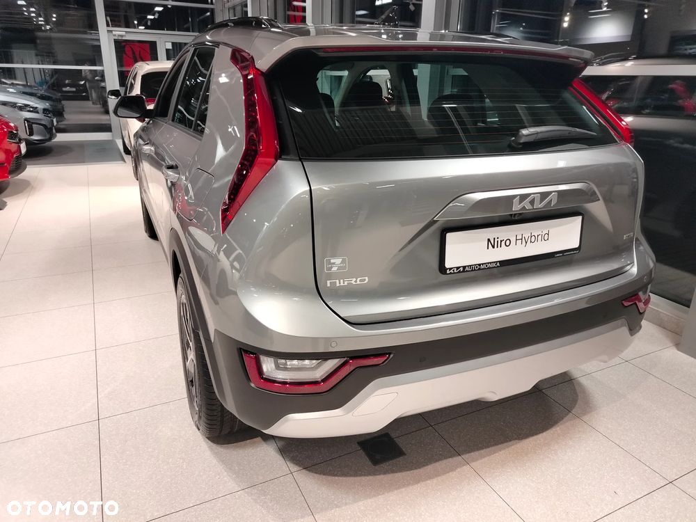 Kia Niro 1.6 GDI Hybrid M - 6