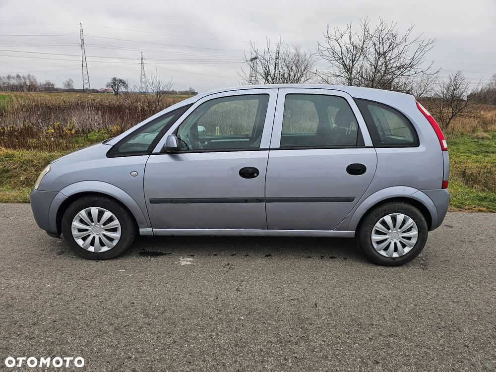 Opel Meriva 1.6 16V (Essentia) - 5