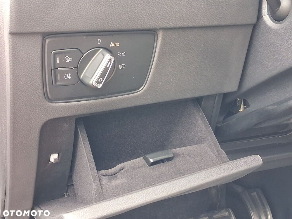 Volkswagen Arteon 2.0 TSI R-Line DSG - 28