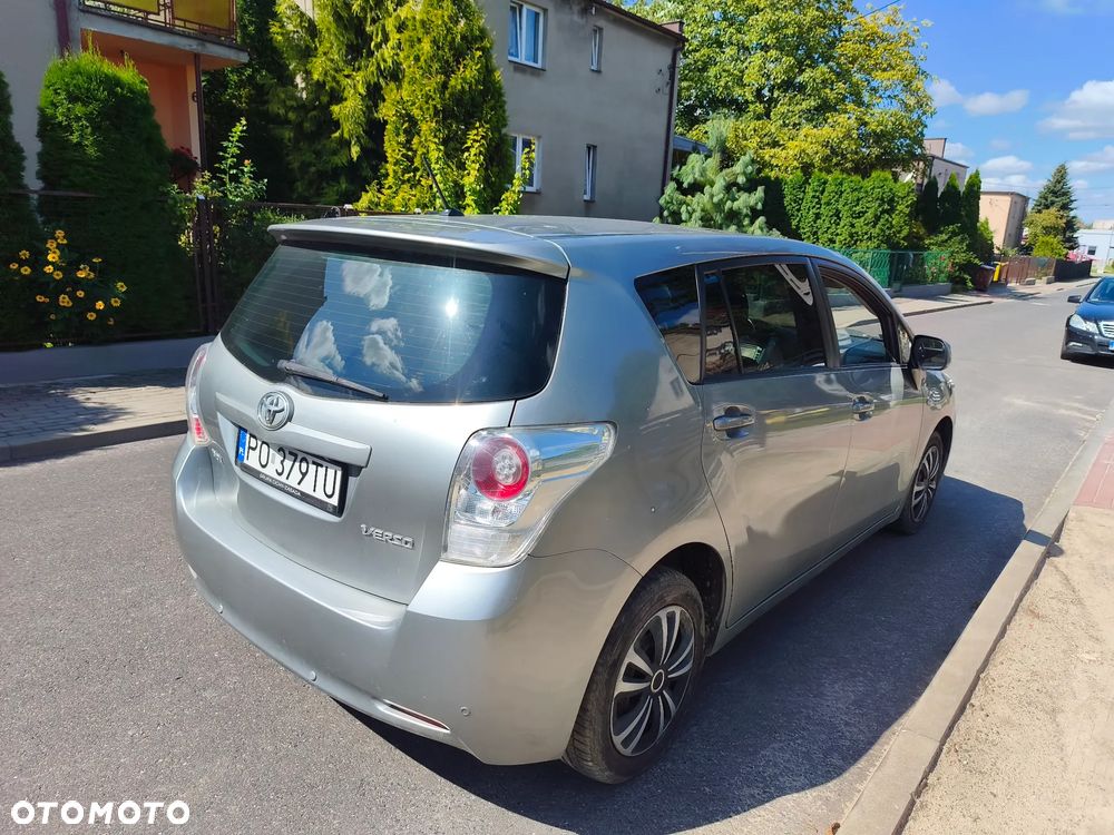 Toyota Verso 1.8 Prestige EU5 MS - 7
