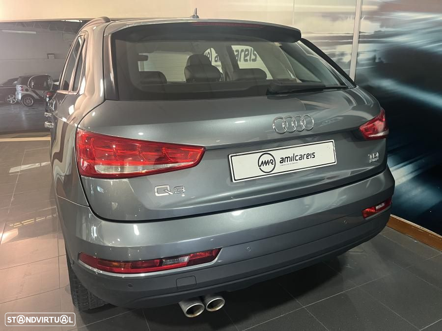 Audi Q3 2.0 TDI Sport - 9