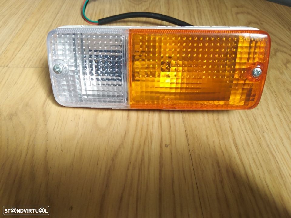 Farolim/Pisca Frente Esquerdo Suzuki Samurai 1986/1995 Novo - 1