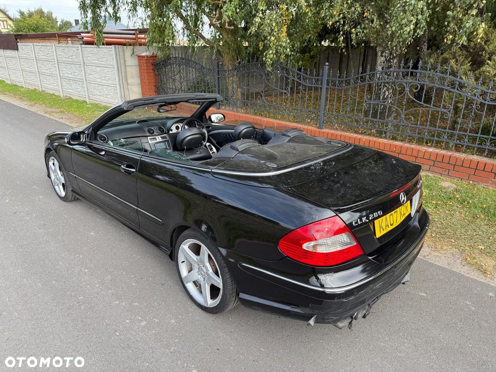 Mercedes-Benz CLK - 6