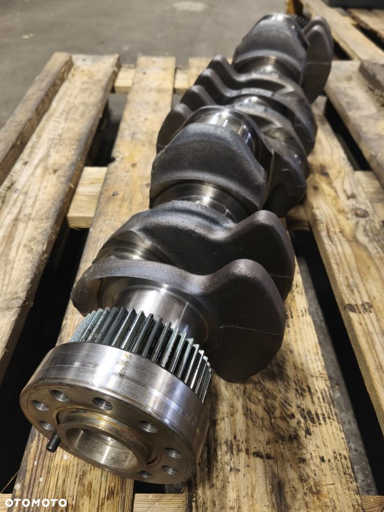 Wał Korbowy Volvo D7 Volvo 8900, RVI DXI Premium - 2