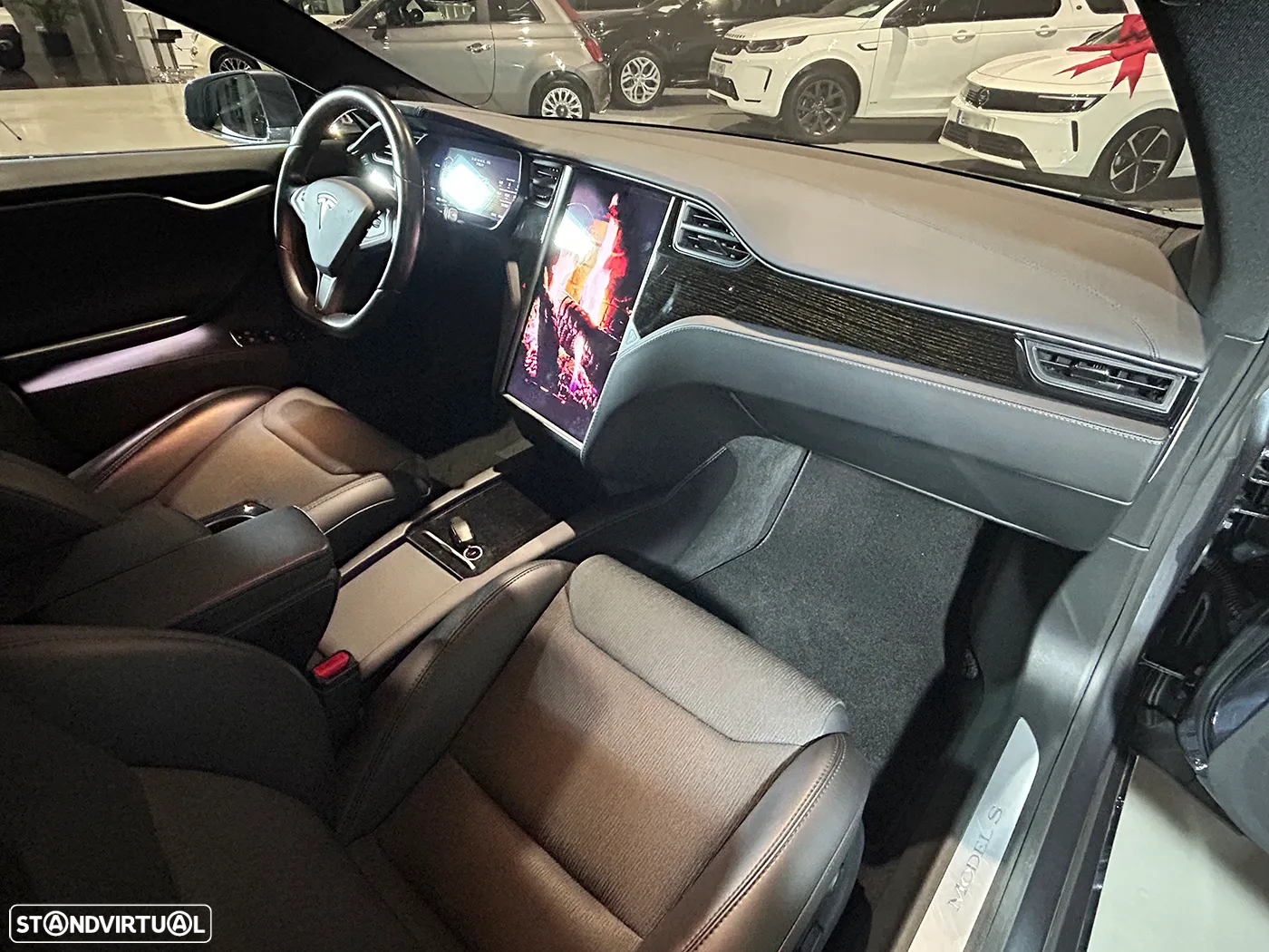 Tesla Model S - 46