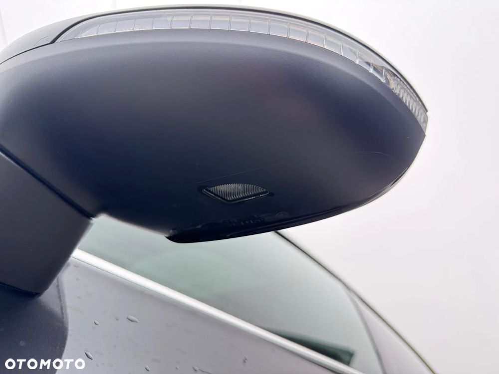 Volkswagen Arteon 2.0 TSI DSG R-Line - 11