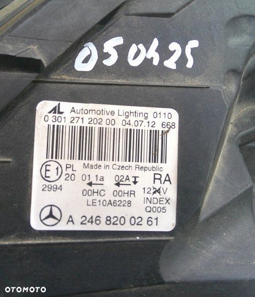MERCEDES B KLASA W246 11-14 PRAWA PRZEDNIA LAMPA ORYGINAŁ W2468200261 - 10