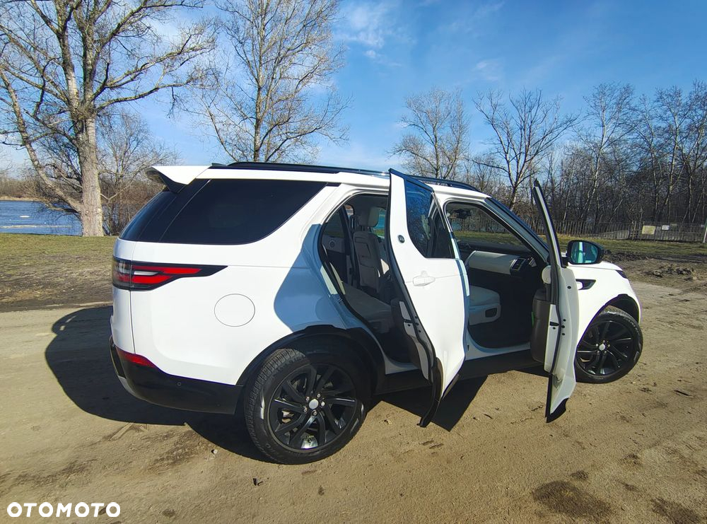 Land Rover Discovery V 2.0 Si4 HSE Luxury - 22
