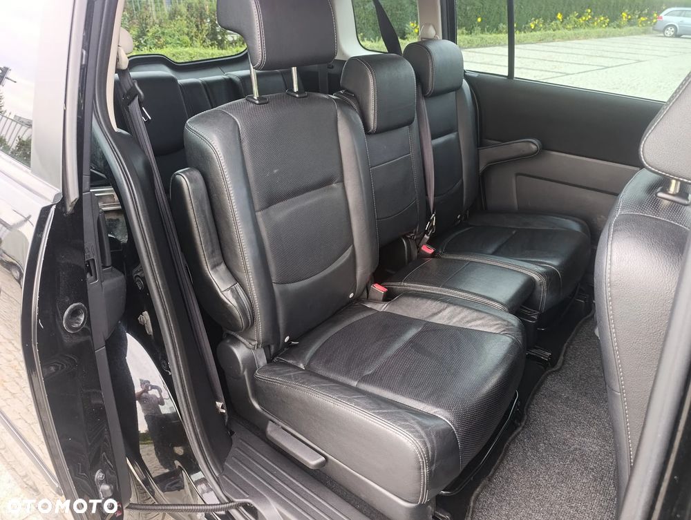 Mazda 5 2.0 Exclusive + - 14
