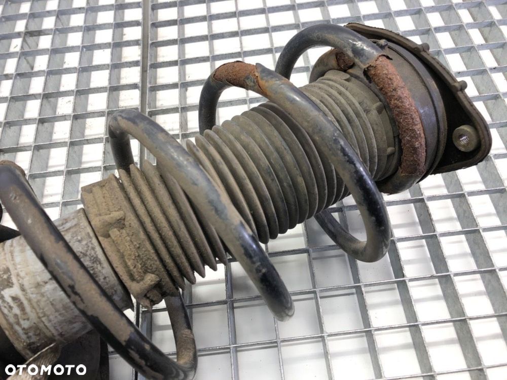 AMORTYZATOR PRAWY PRZÓD - 86.00 PLN - FORD FOCUS II (DA_, HCP, DP) 2004 - 2013 1.6 74 kW [100 KM] - 4