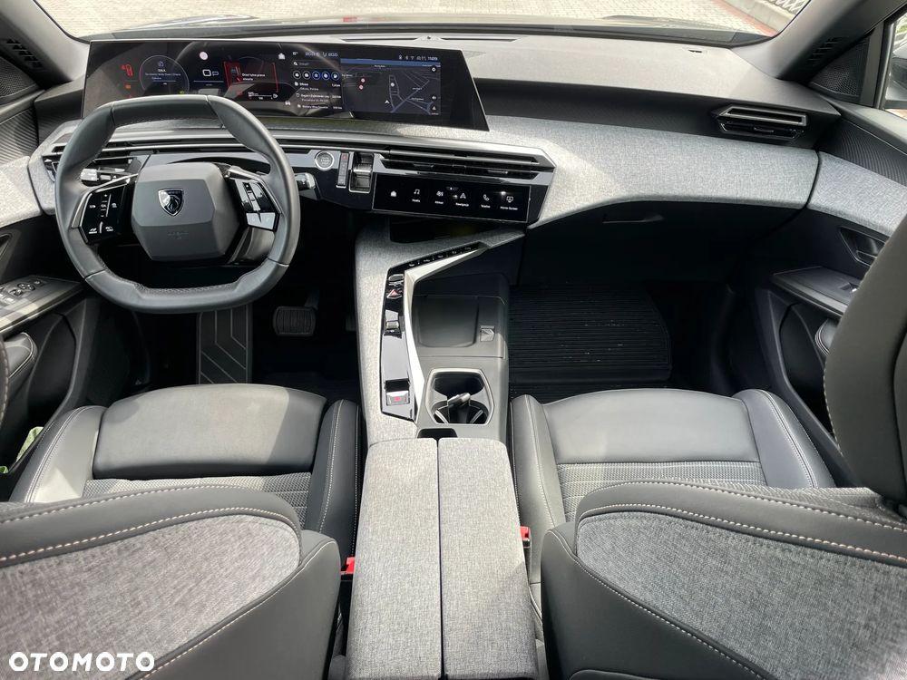 Peugeot 3008 1.2 PureTech mHEV Allure Pack S&S e-DCS6 - 19