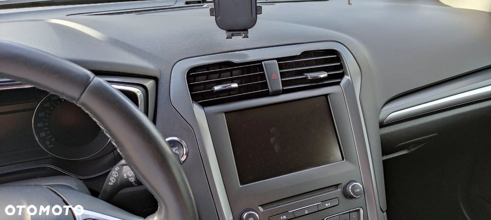 Ford Mondeo 2.0 TDCi Titanium - 14