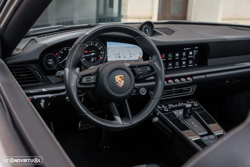 Porsche 911 (992) Carrera 4 GTS PDK - 9