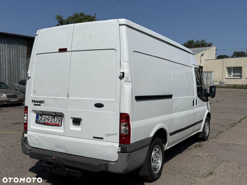 Ford Transit - 6