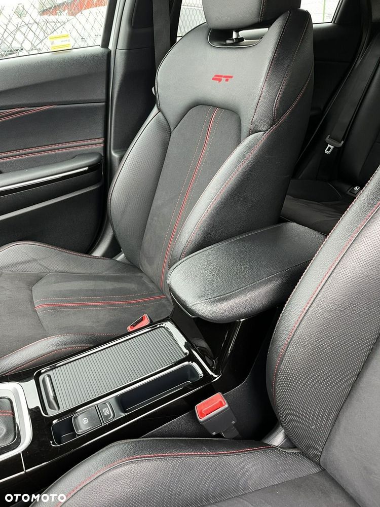 Kia ProCeed 1.6 T-GDI DCT7 OPF GT - 32