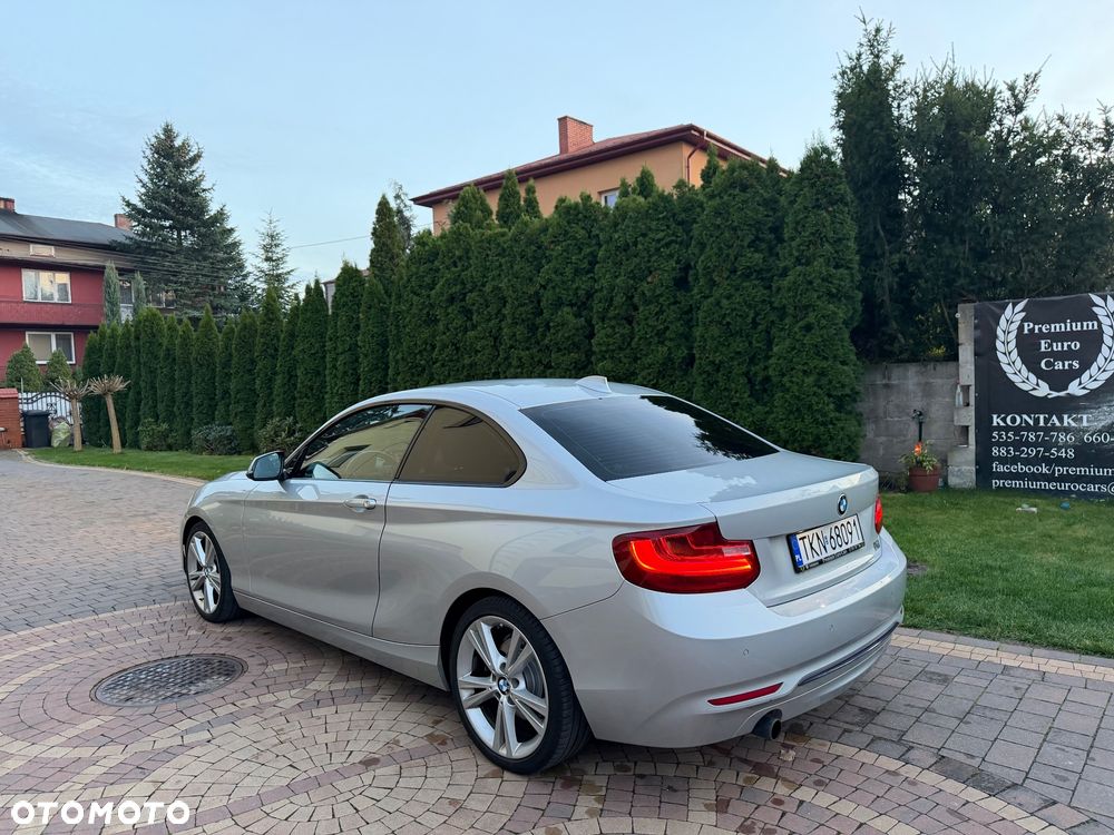 BMW Seria 2 220d Sport-Aut Sport Line - 21