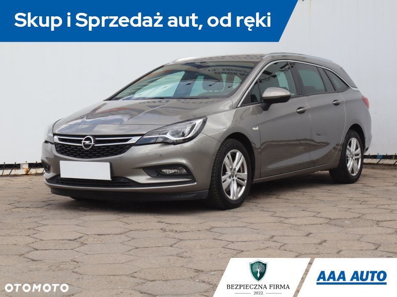 Opel Astra - 3