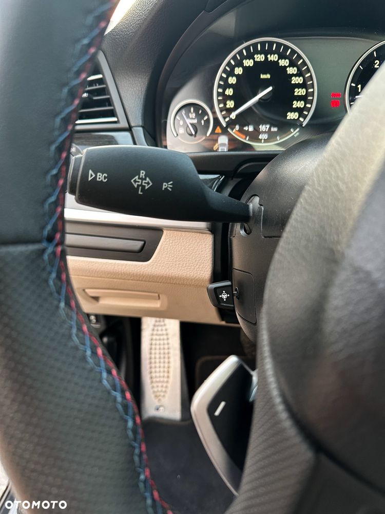 BMW Seria 5 535d - 24