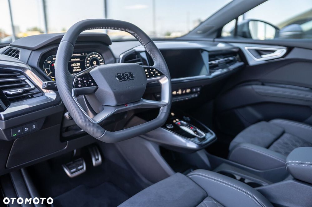 Audi Q4 e-tron - 13