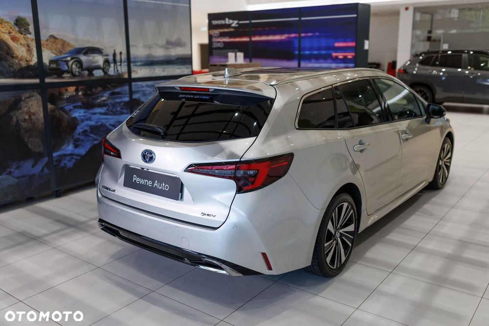 Toyota Corolla - 4